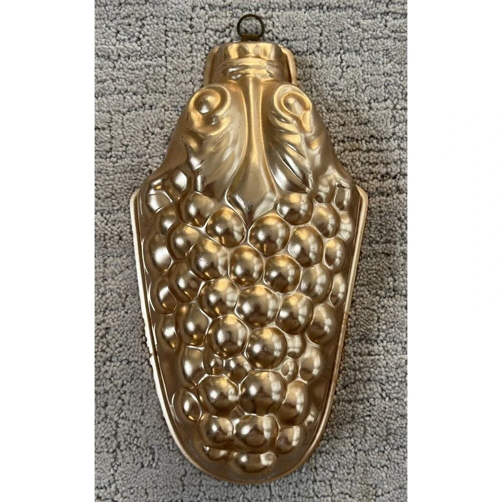 COPPER colored GRAPES MOLD 10